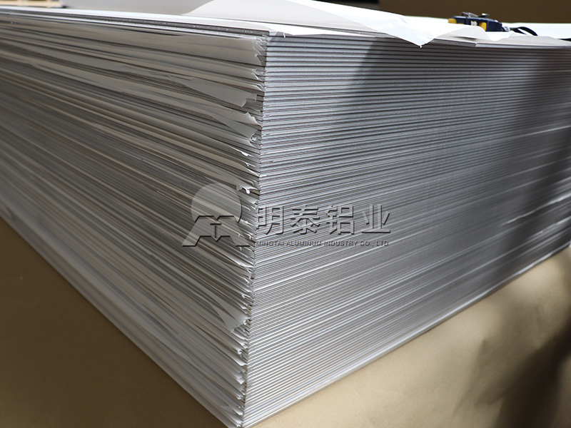 5454铝合金：优良的性能成为商用汽车的优选材料